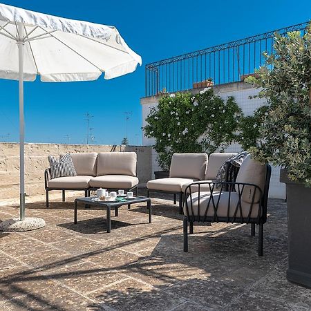 مبيت وإفطار ليتشي Palazzo Charlie المظهر الخارجي الصورة